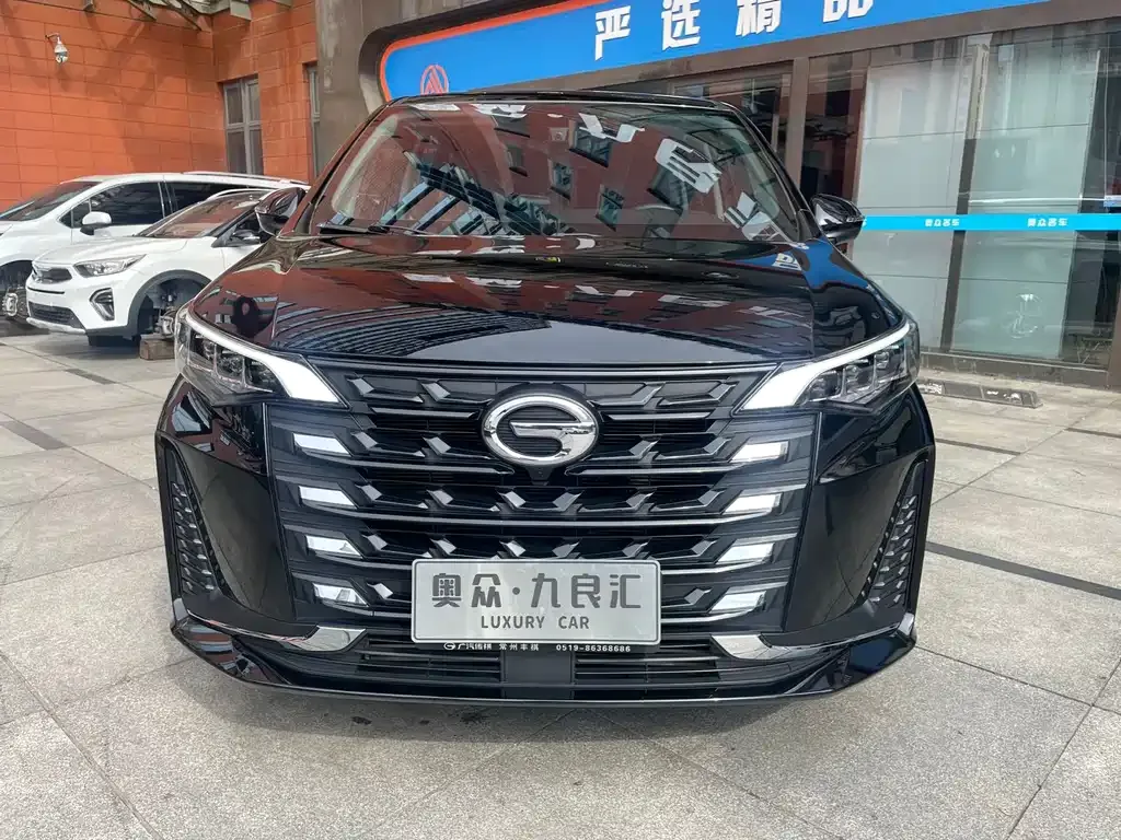 GAC Motor Trumpchi M6 — фото 9