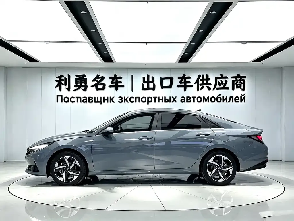 Hyundai Elantra — фото 8