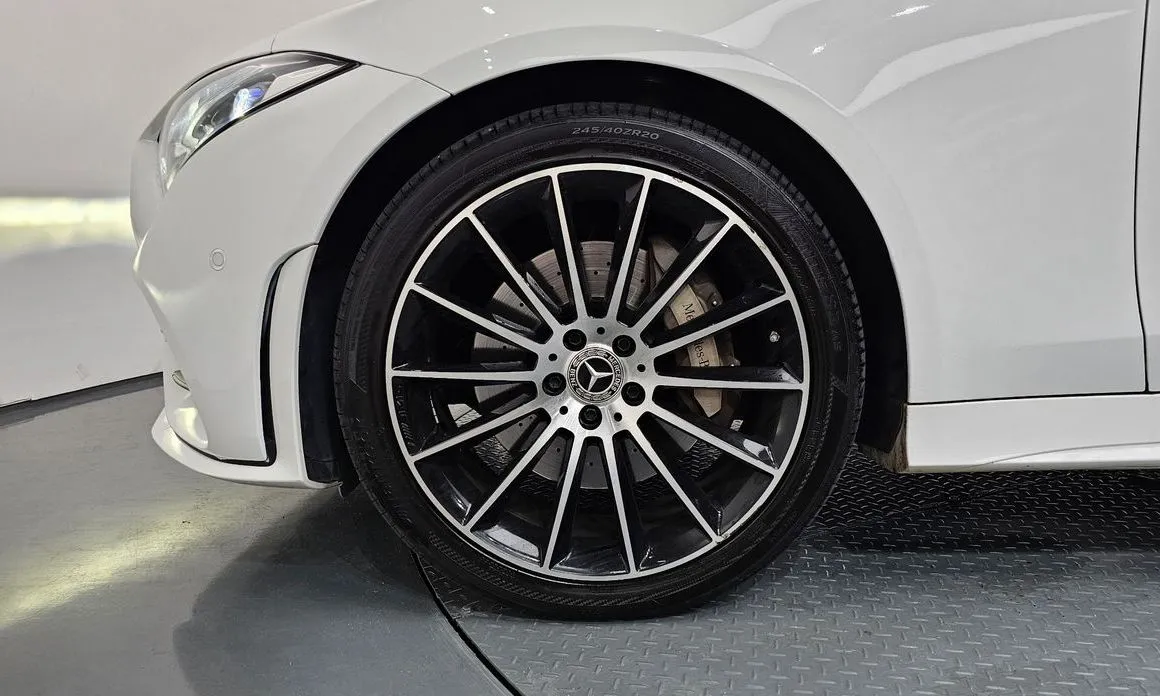 Mercedes-Benz CLS-Class — фото 6