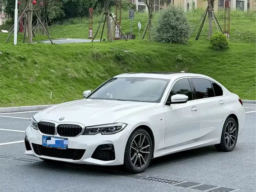 BMW 3 Series — фото 1