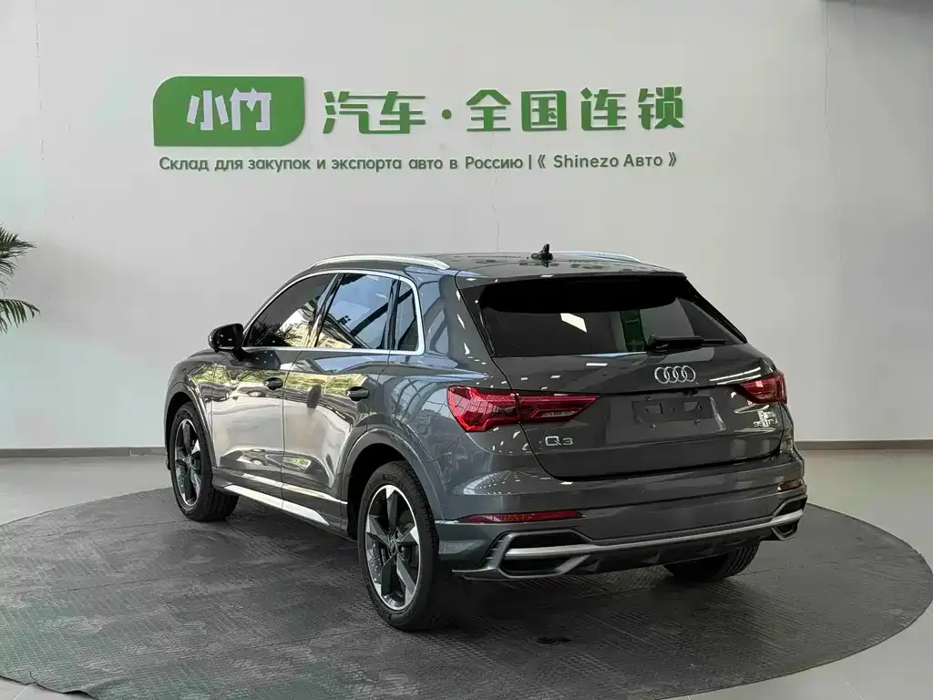 Audi Q3 — фото 10