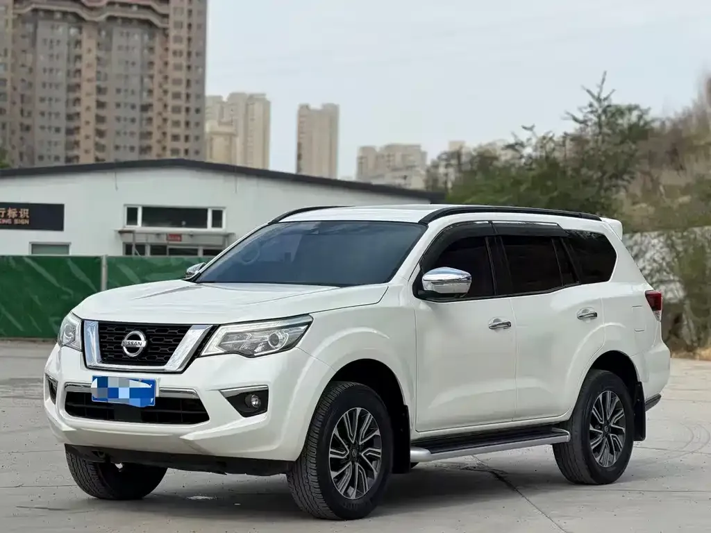 Nissan Terra — фото 1
