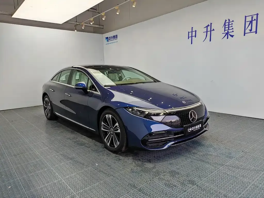 Mercedes-Benz EQS — фото 10
