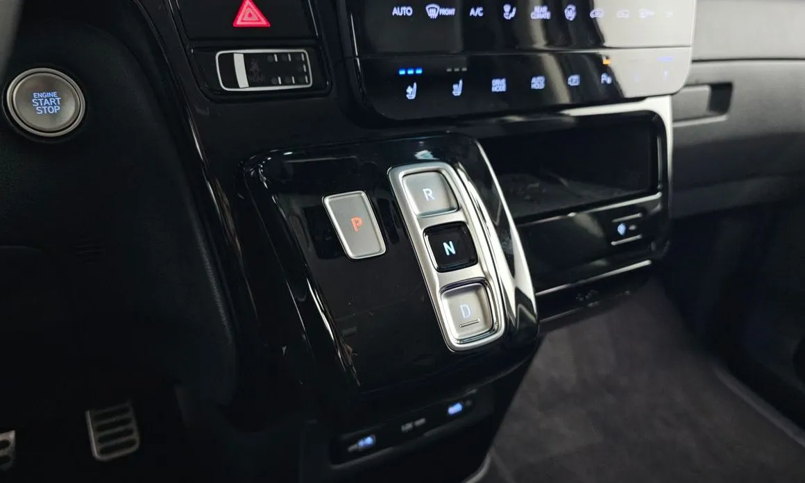 Hyundai Staria — фото 4