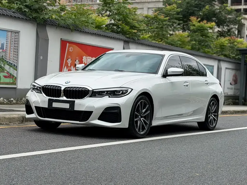 BMW 3 Series — фото 1