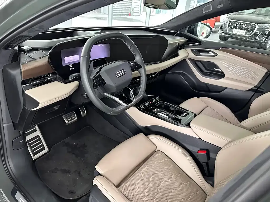 Audi 奥迪A6L e-tron — фото 4