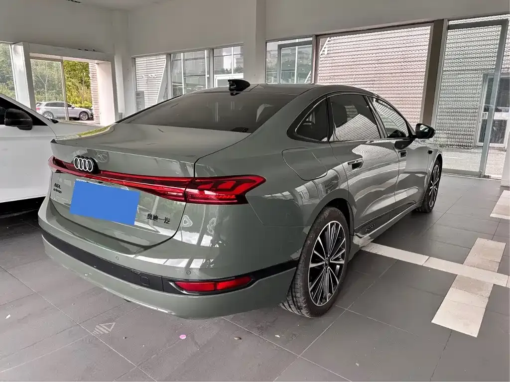 Audi 奥迪A6L e-tron — фото 7