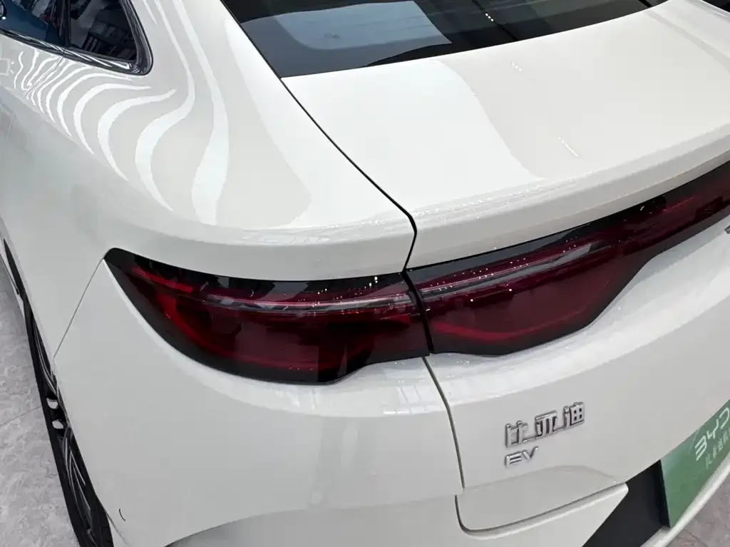 BYD Qin L — фото 2