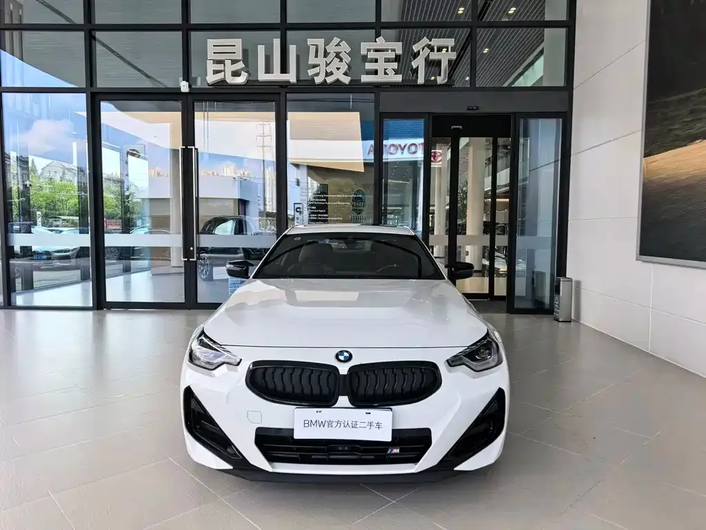 BMW M240i — фото 6