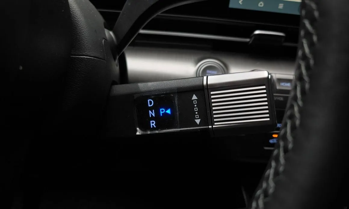 Hyundai Kona — фото 4