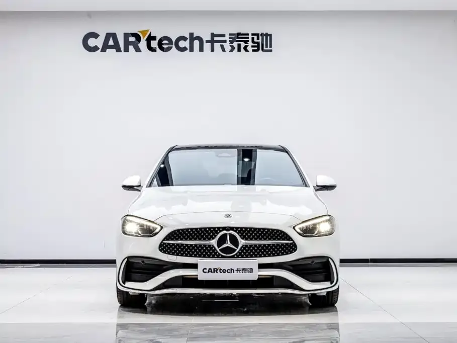 Mercedes-Benz C-Class — фото 2