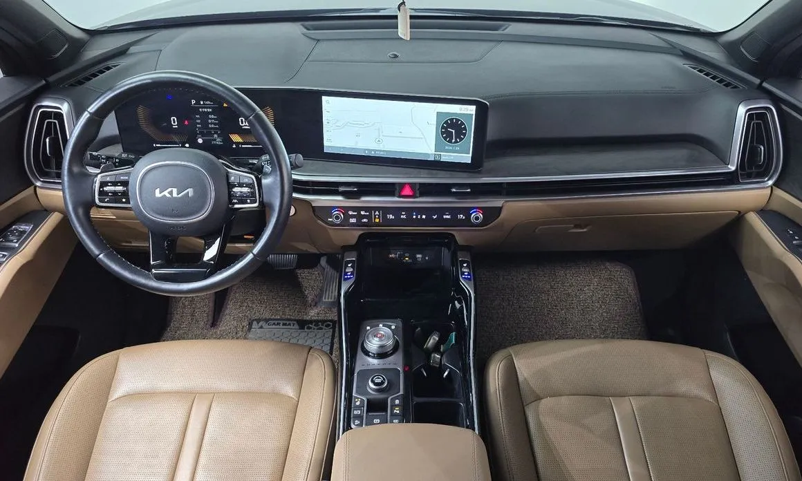 Kia Sorento — фото 7
