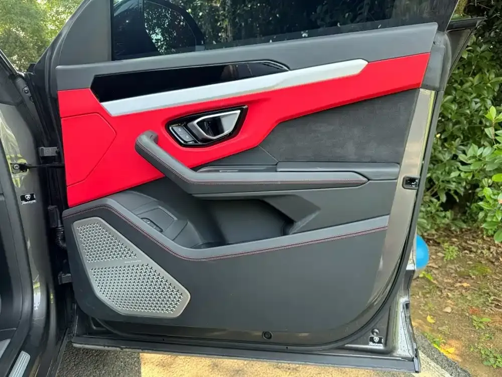 Lamborghini Urus — фото 4