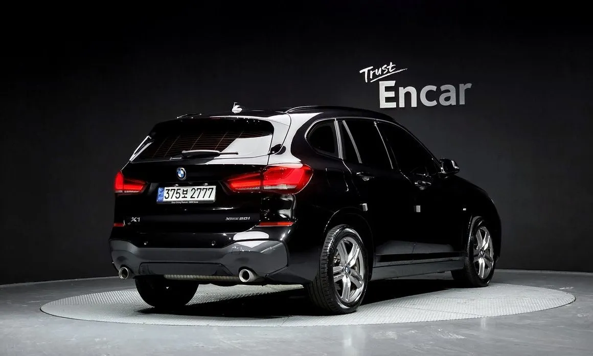 BMW X1 — фото 3