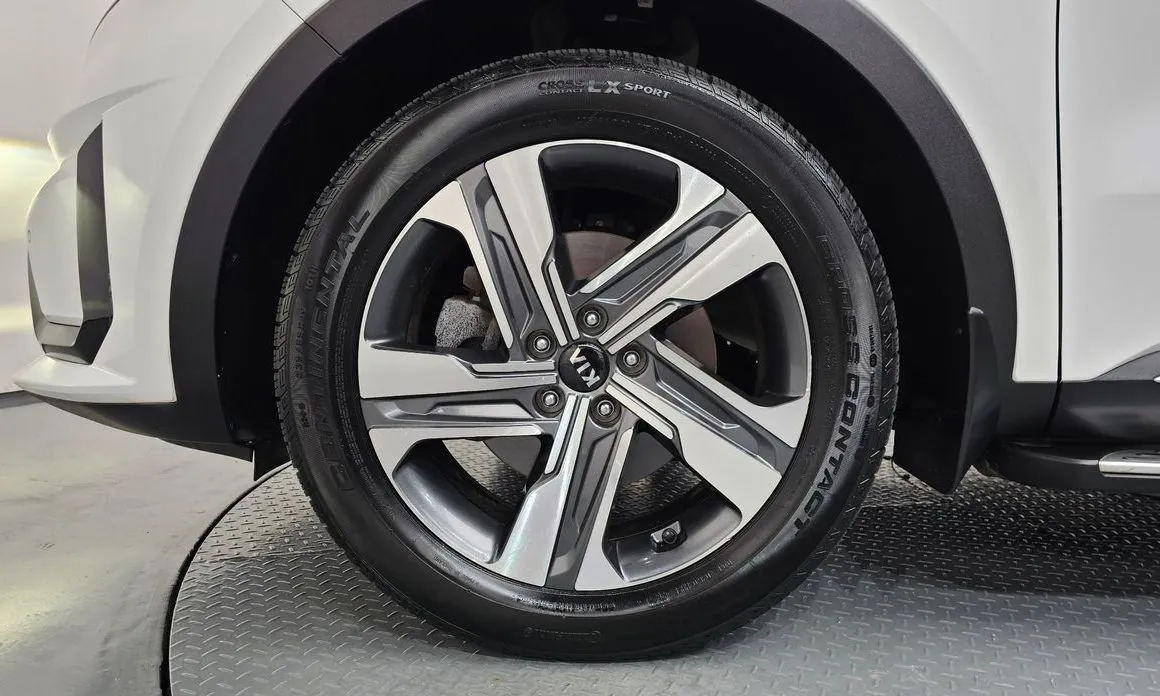Kia Sorento — фото 6