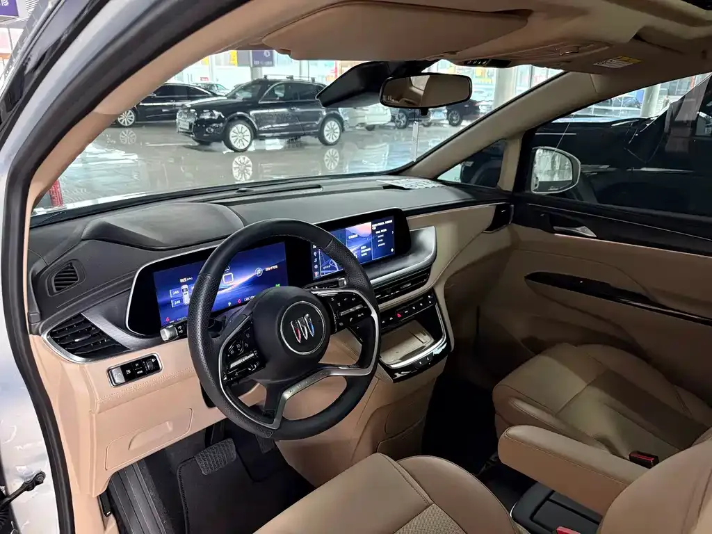 Buick GL8 Hybrid — фото 8