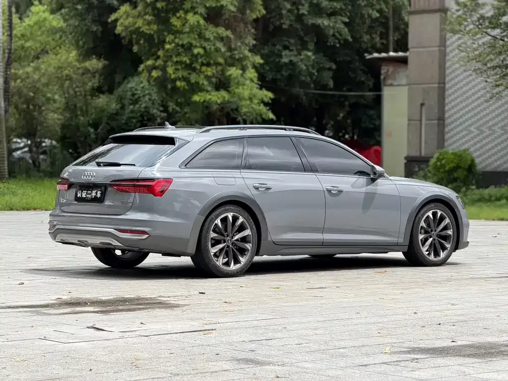Audi A6 (Import) — фото 8