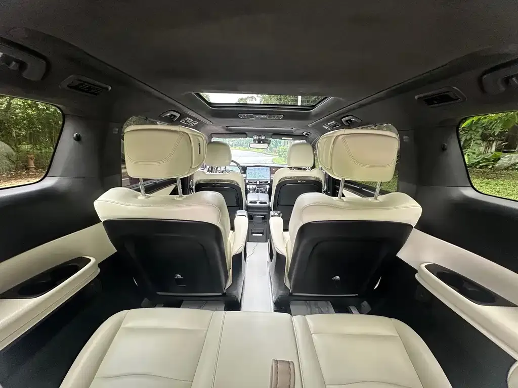 GAC Motor Trumpchi M8 — фото 8