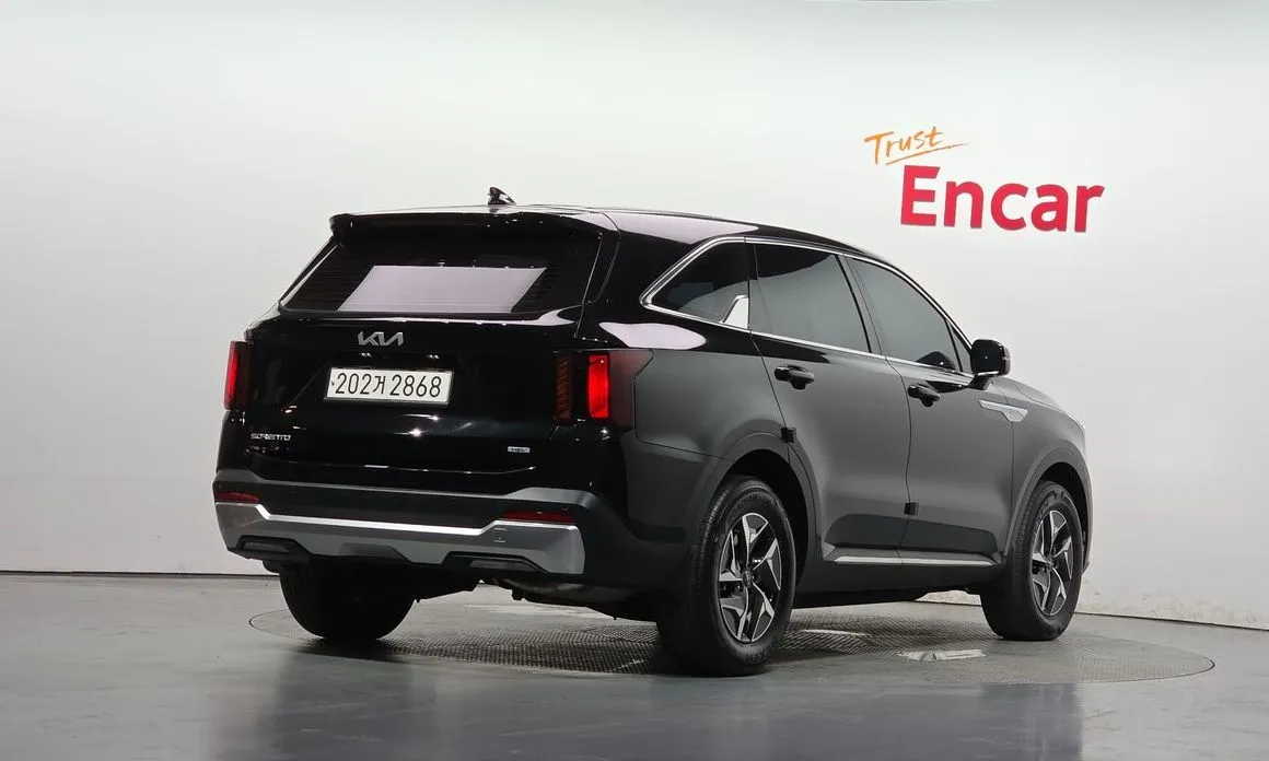 Kia Sorento — фото 4