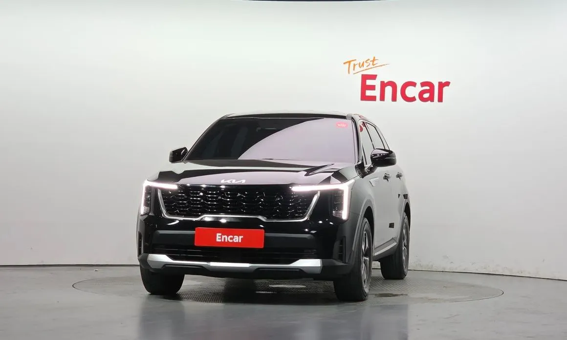 Kia Sorento — фото 8