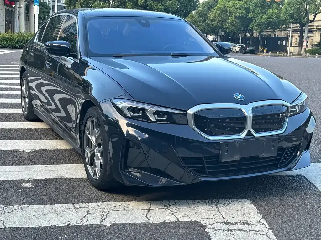 BMW i3 — фото 9