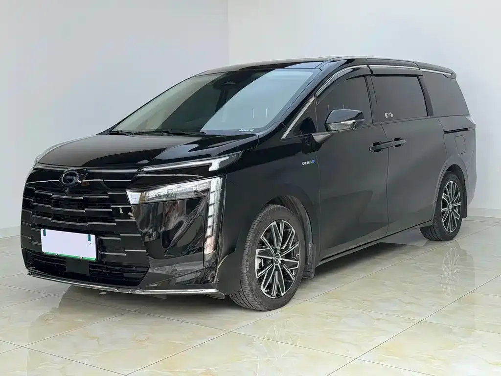 GAC Motor 传祺E8 PHEV — фото 1