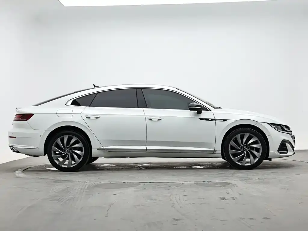 Volkswagen CC — фото 8