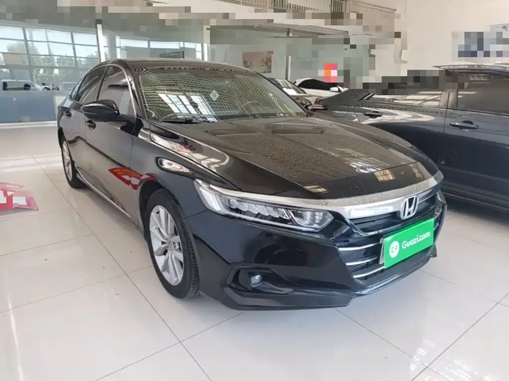 Honda Accord — фото 7