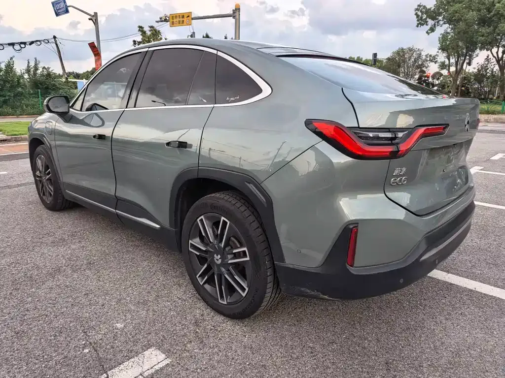 NIO EC6 — фото 10