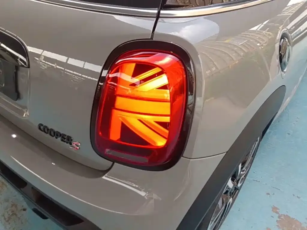 MINI Cooper (3-door) — фото 10
