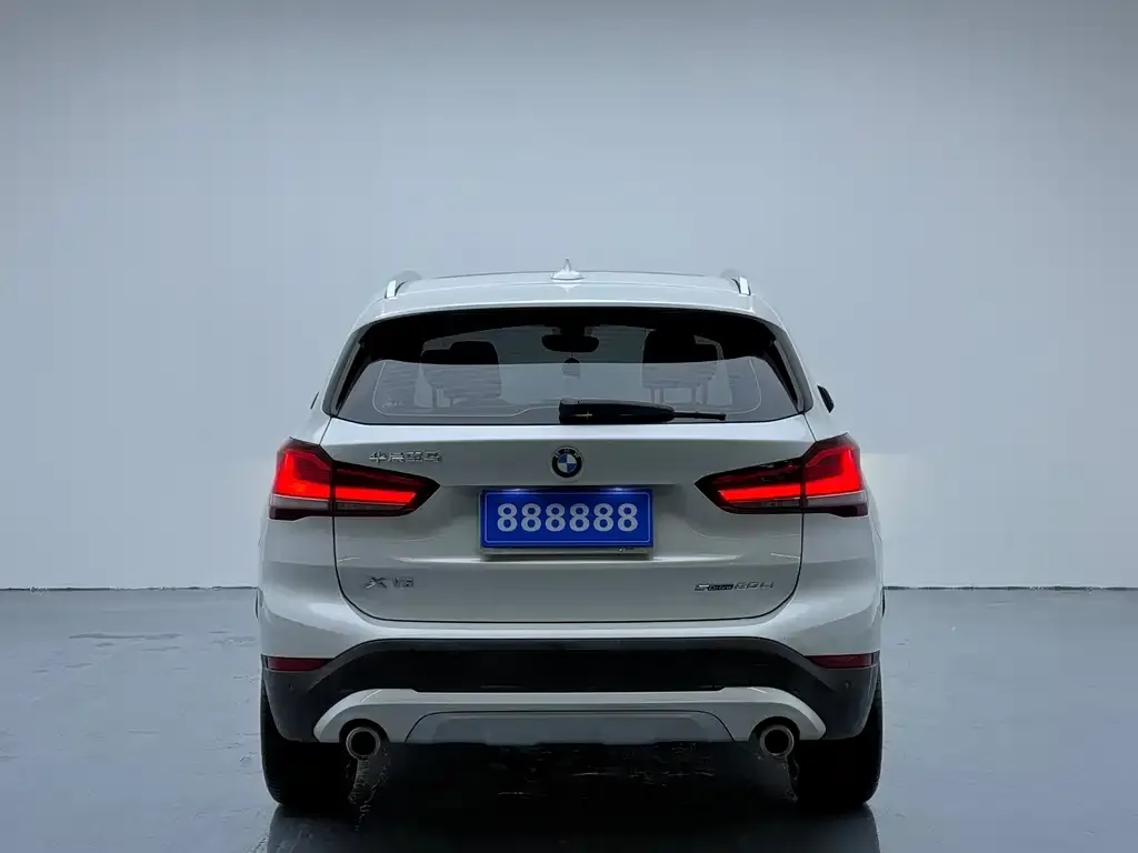 BMW X1 — фото 2