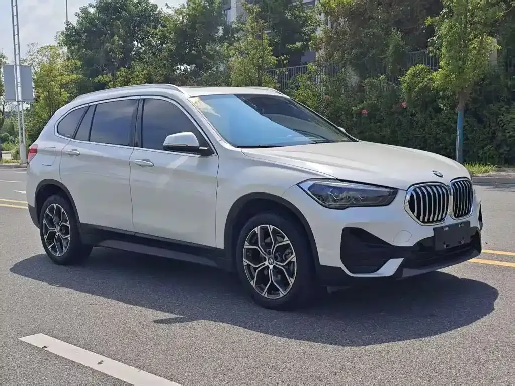 BMW X1 — фото 4