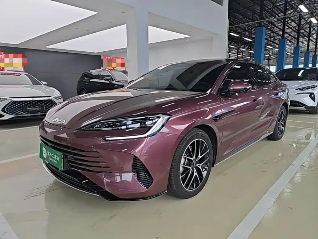 BYD Seal 07 DM-i — фото 1