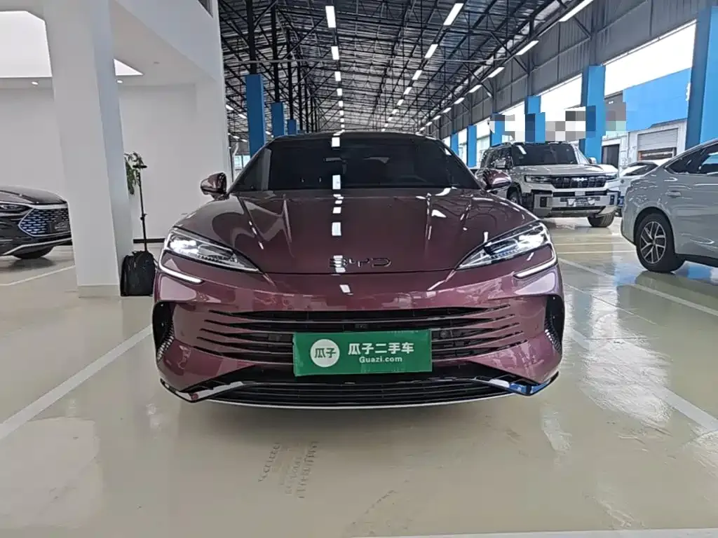 BYD Seal 07 DM-i — фото 8