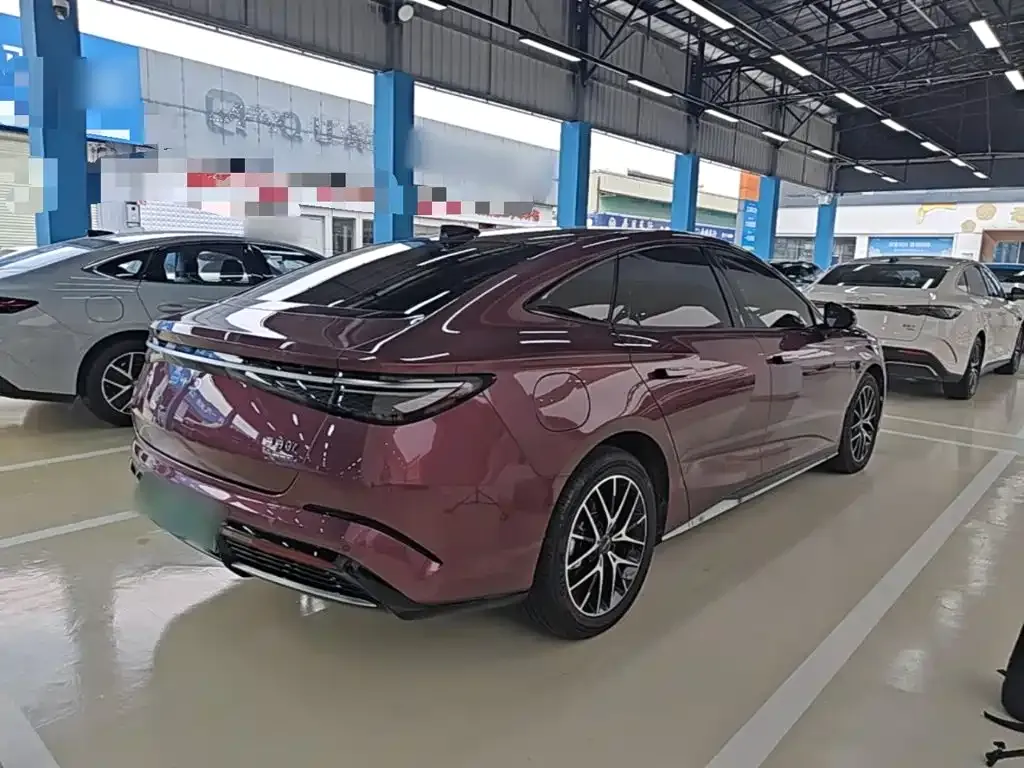 BYD Seal 07 DM-i — фото 7