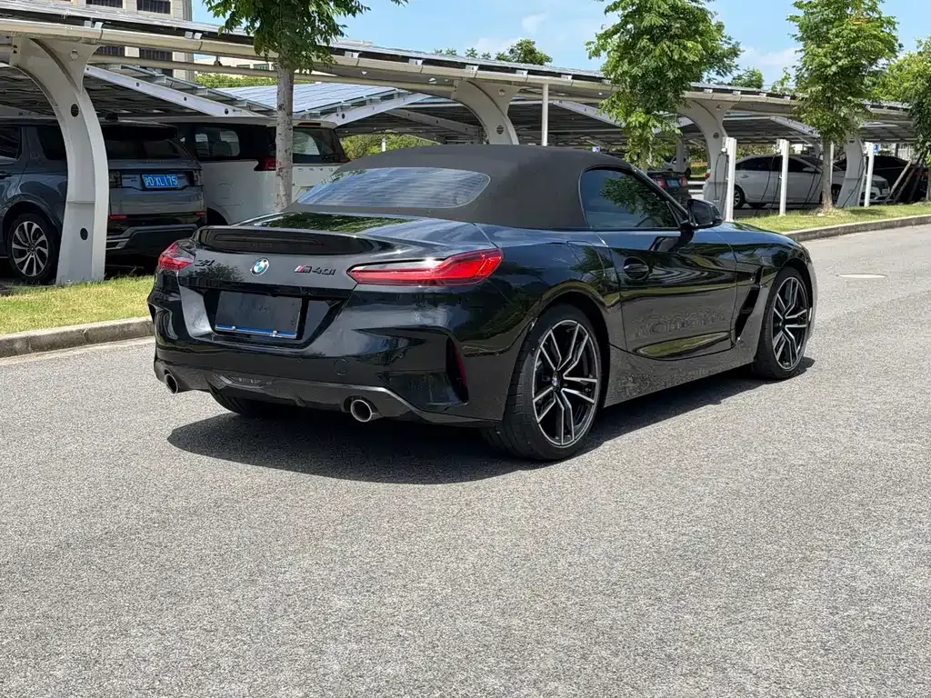 BMW Z4 — фото 5