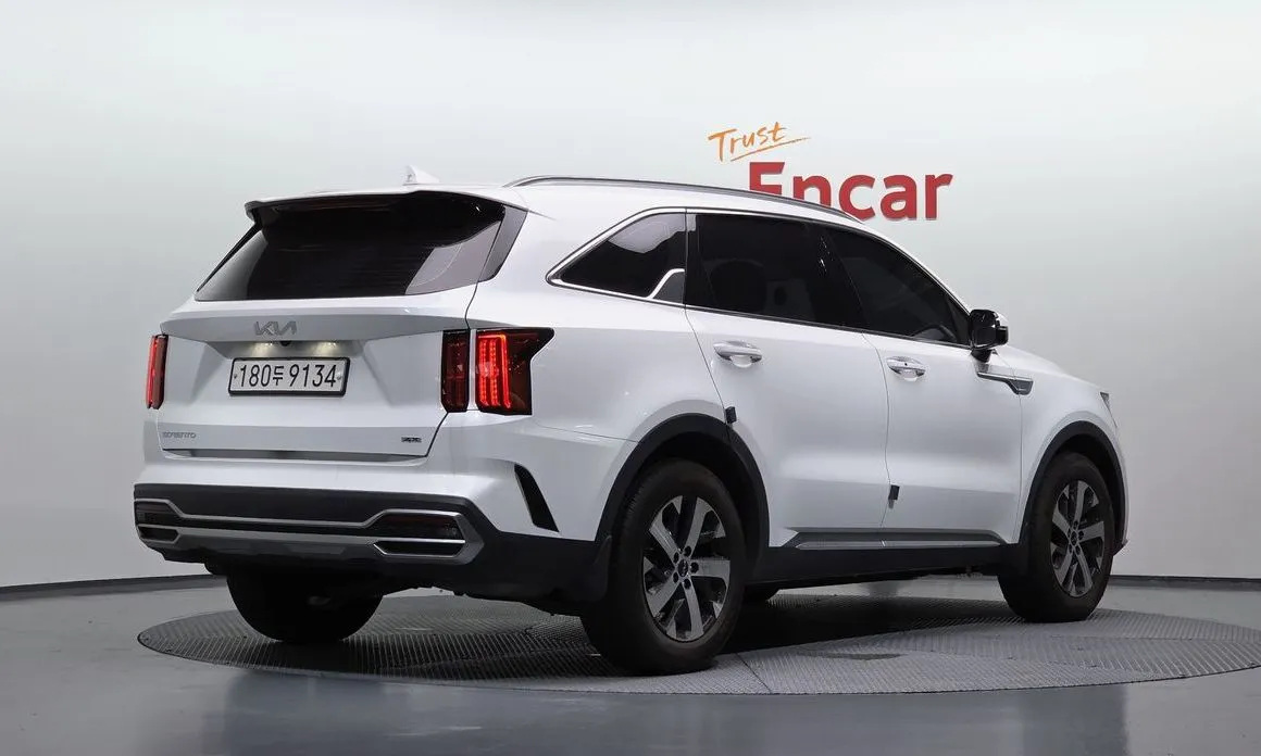 Kia Sorento — фото 4