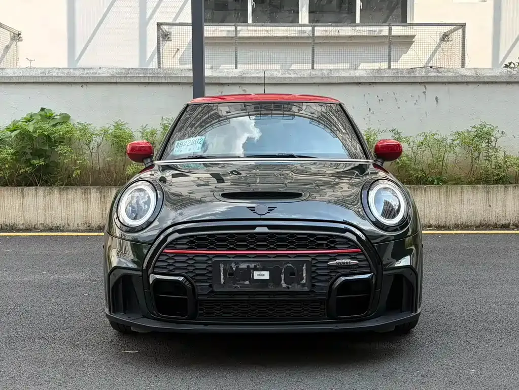 MINI JCW (John Cooper Works) — фото 9