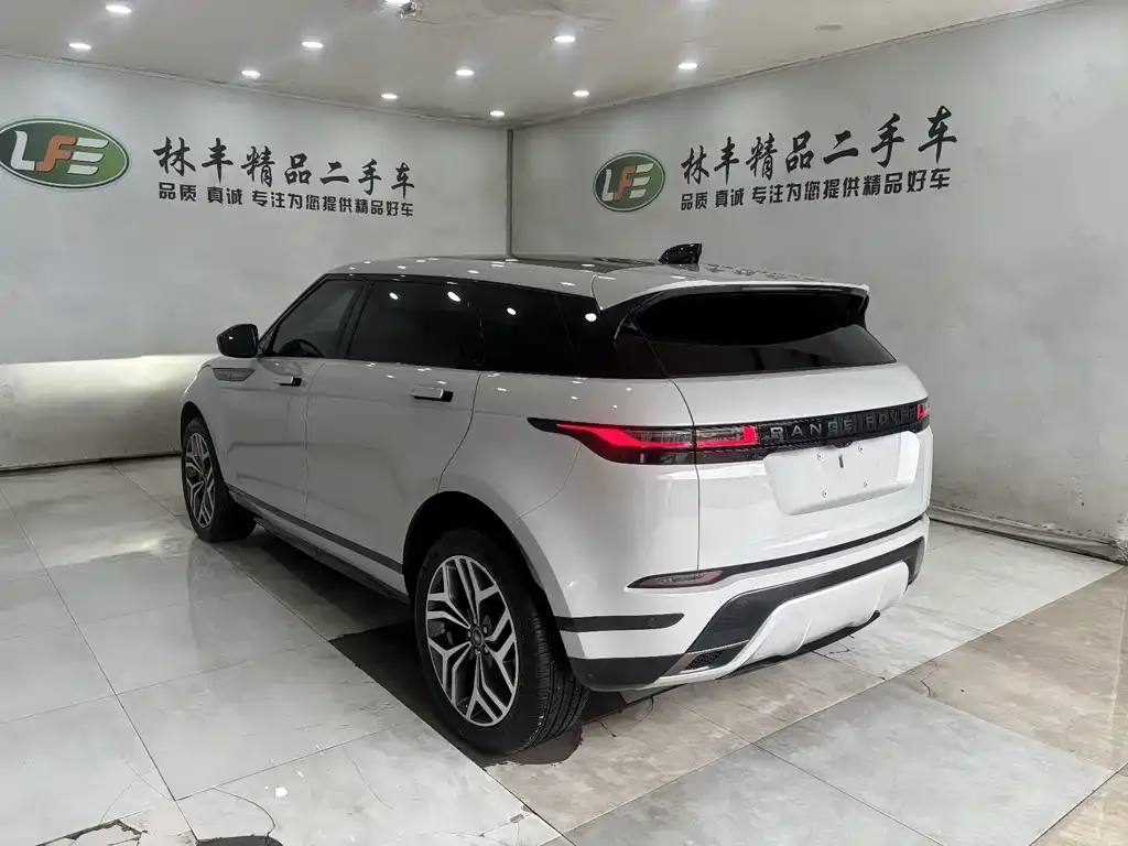 Land Rover Evoque — фото 9