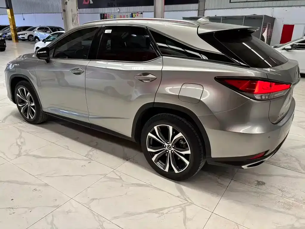 Lexus RX — фото 6