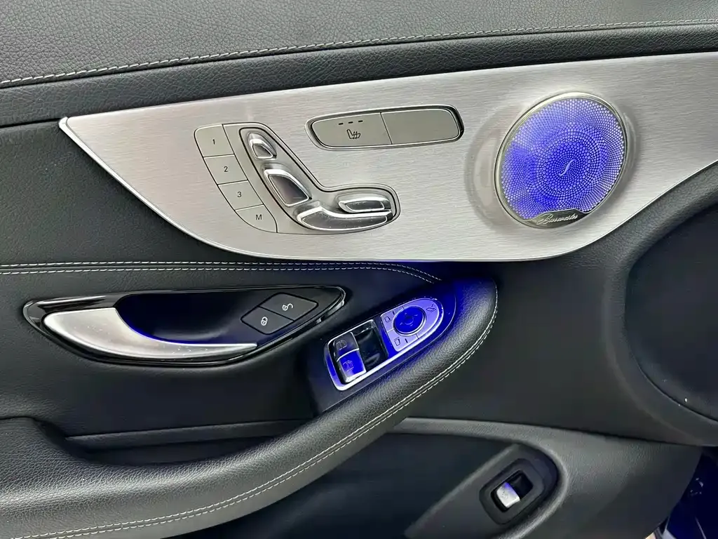 Mercedes-Benz C-Class (Import) — фото 6