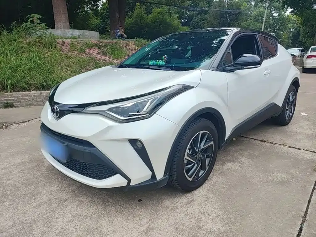 Toyota C-HR — фото 7