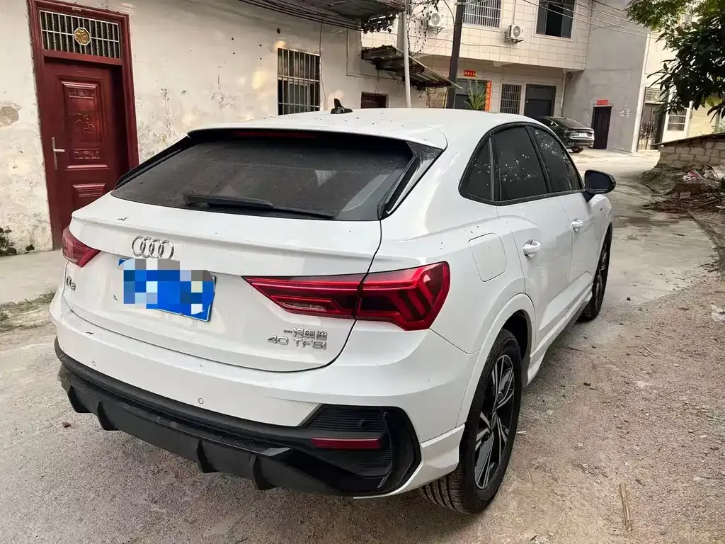 Audi Q3 Sportback — фото 5