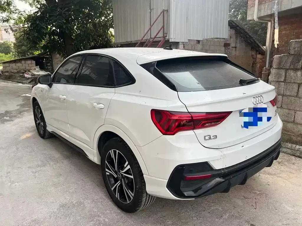 Audi Q3 Sportback — фото 4