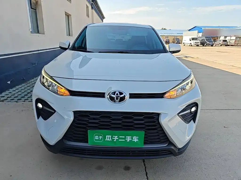 Toyota Wildlander — фото 3