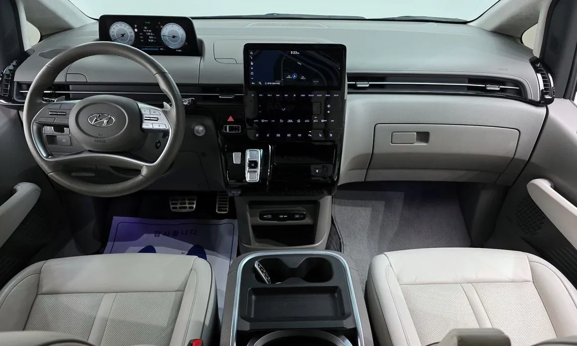 Hyundai Staria — фото 8