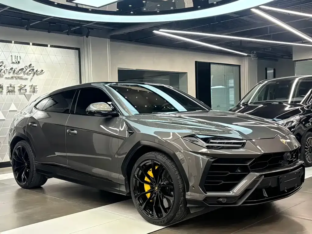 Lamborghini Urus — фото 7