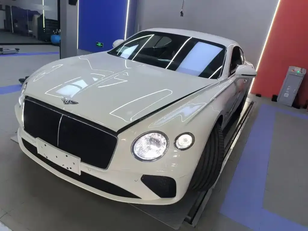 Bentley Continental — фото 1