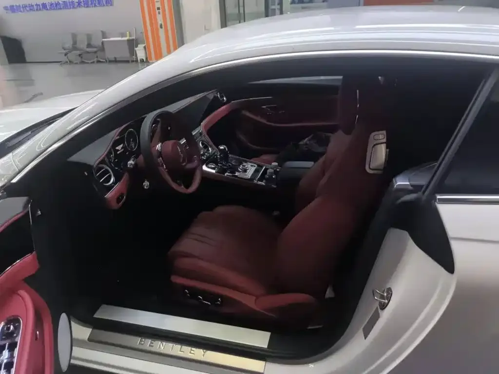 Bentley Continental — фото 2