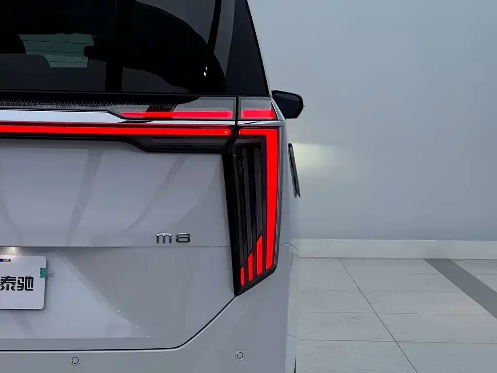 GAC Motor Trumpchi M8 — фото 2
